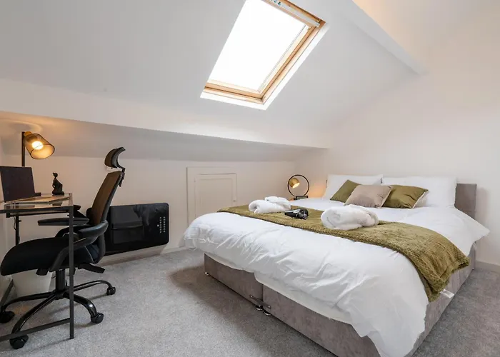 Stunning 2 Bedroom Apartment In Sheffield City Centre - Sleeps 6