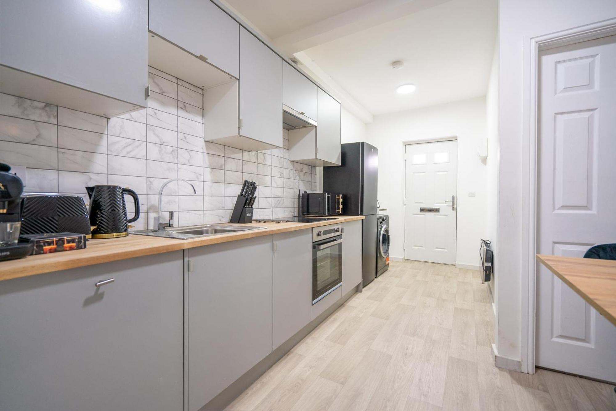 Stunning 2 Bedroom In City Centre - Sleeps 6 Apartment Sheffield
